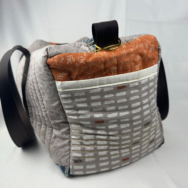 Fall bird duffel bag