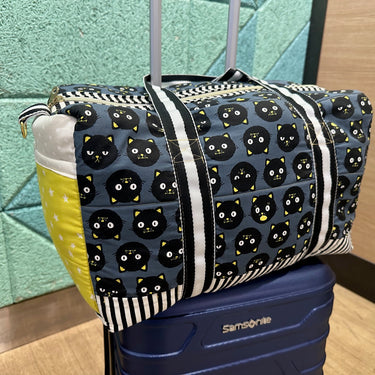 Black cat duffel bag